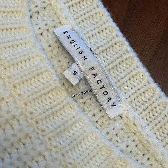 English Factory women's Pastel Dot Embroidered short sleeve sweater top size sma - Picture 4 of 8